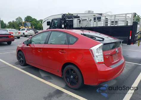 2011 Toyota Prius Three from USA, damaged, VIN JTDKN3DU0B0320737